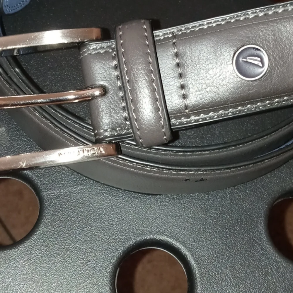 Men Nautica belt size 52/130